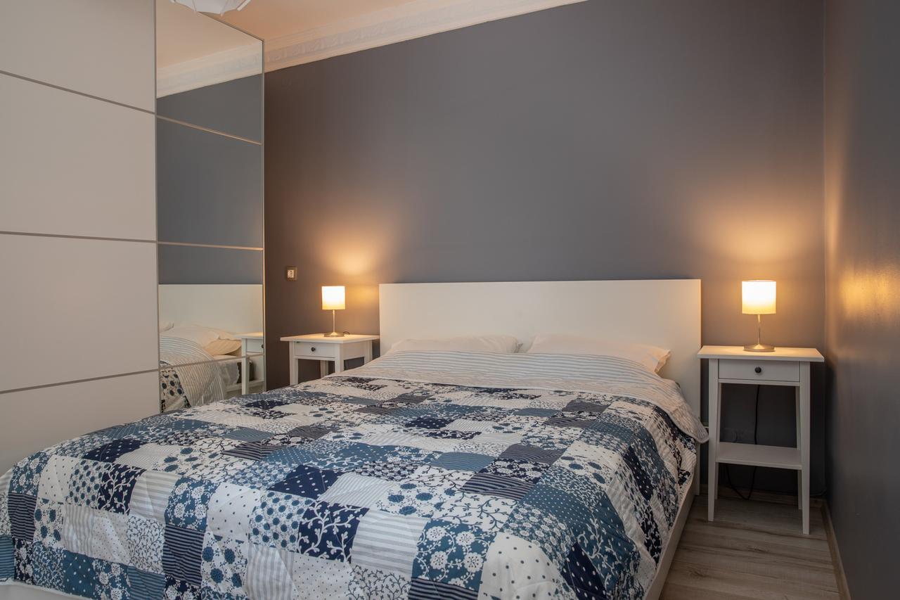 Apartmani Dina Биоград-на-Мору Экстерьер фото