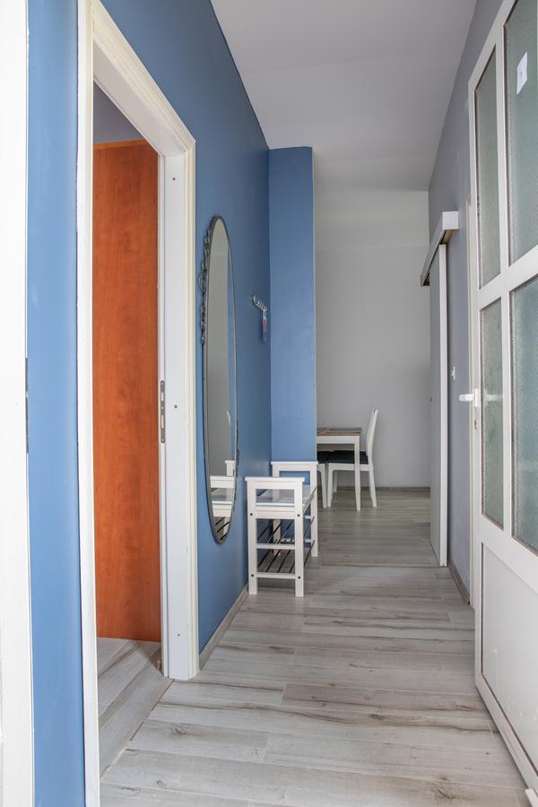 Apartmani Dina Биоград-на-Мору Экстерьер фото